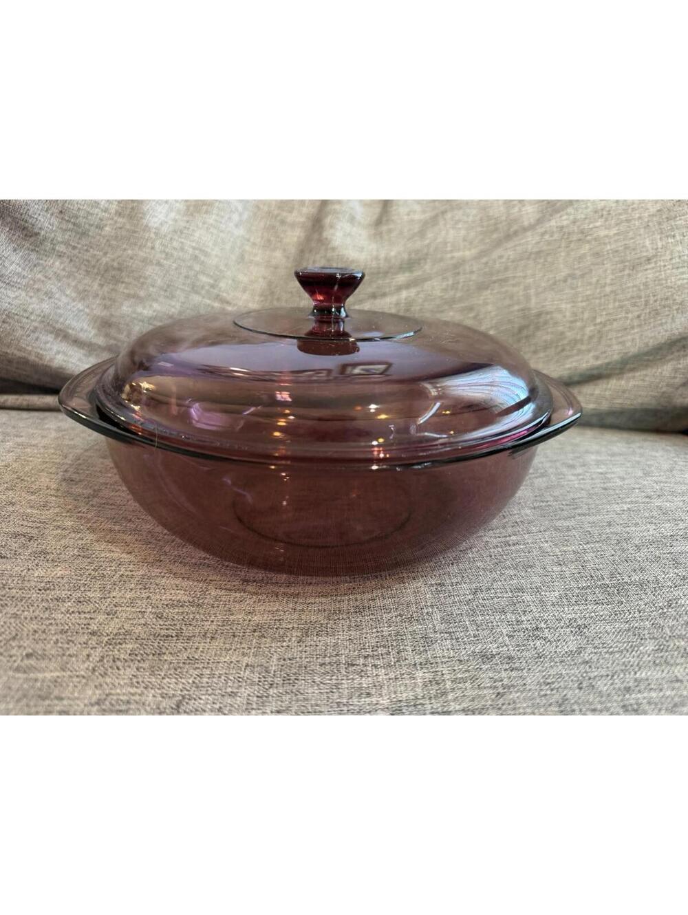 Visions Corning Cranberry Amethyst 2 Qt Round Casserole Dish With Lid D21